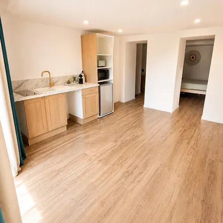 Appartamento Nid Cosy Au Coeur De Avec Terrasse Et Acces Sauna Et Jacuzzi *